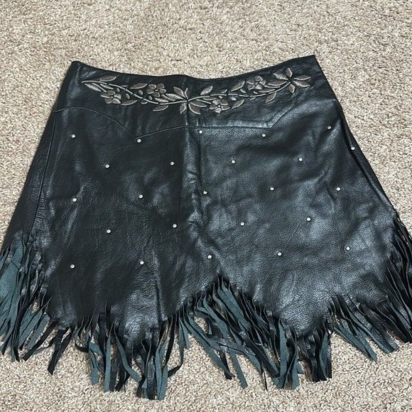 Leather Skirt - Picture 7 of 12